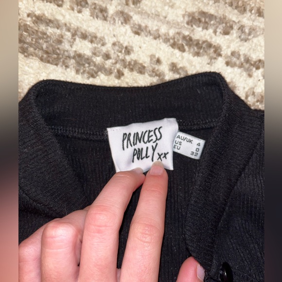 Princess polly, Open circle, Long Sleeve! - Picture 2 of 3